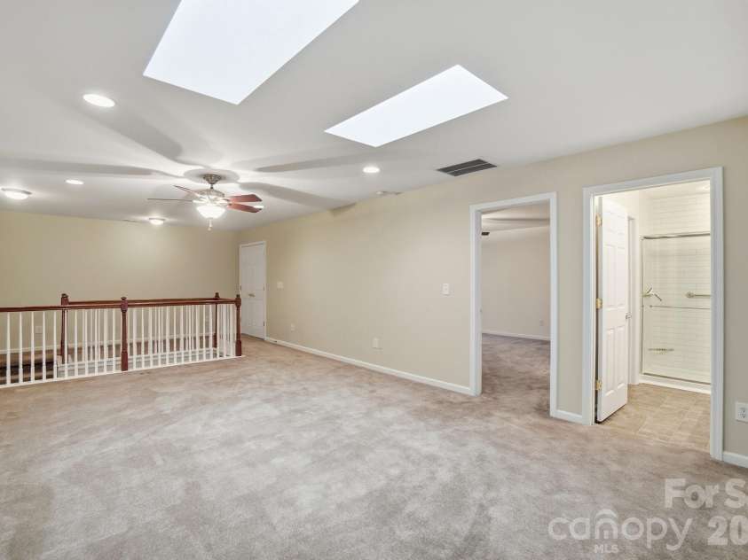 284 Garnet Court, Fort Mill, SC 29708.  MLS# CAR4341140, YatesRealty ID 3010. Loft Area