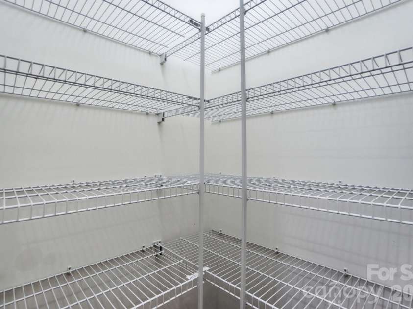 284 Garnet Court, Fort Mill, SC 29708.  MLS# CAR4341140, YatesRealty ID 3010. Walk In Pantry