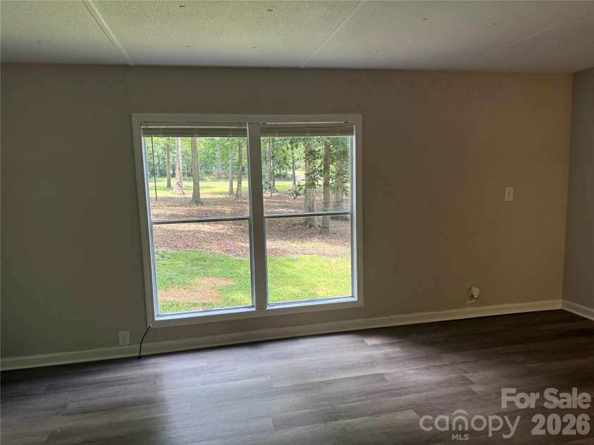 1140 Love Valley Road, Clover, SC 29710.  MLS# CAR4388929, YatesRealty ID 30100. 