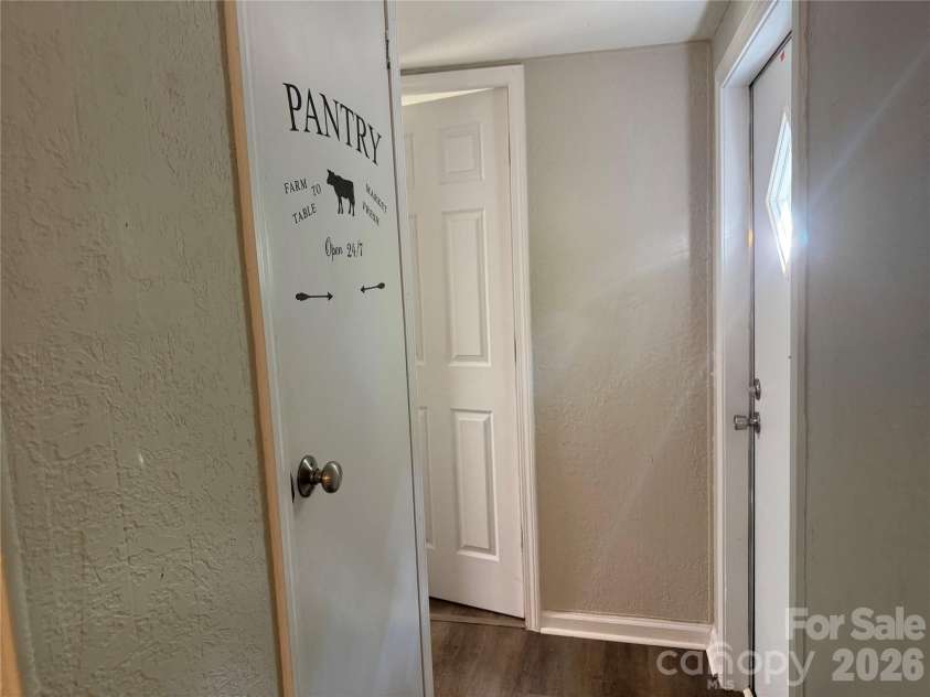 1140 Love Valley Road, Clover, SC 29710.  MLS# CAR4388929, YatesRealty ID 30100. 