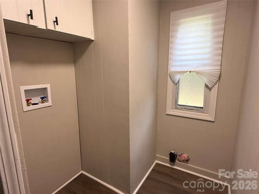 1140 Love Valley Road, Clover, SC 29710.  MLS# CAR4388929, YatesRealty ID 30100. Laundry
