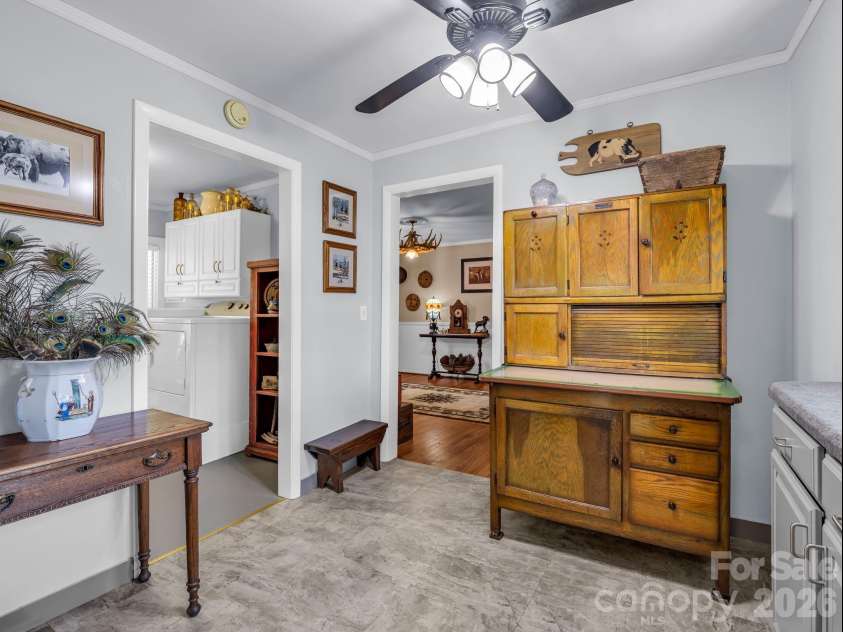 10 Deer Run Lane, Columbus, NC 28722.  MLS# CAR4392486, YatesRealty ID 30101. Laundry room on the left