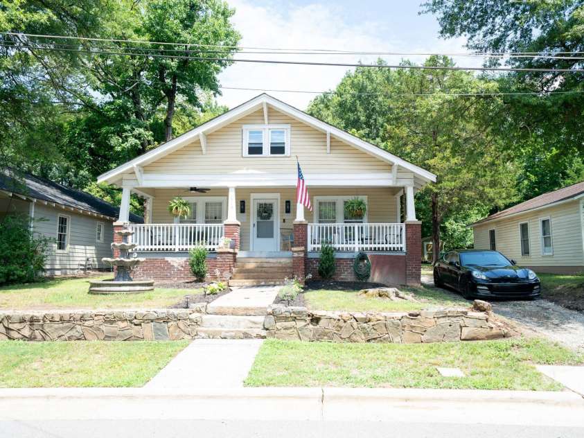 1712 Umstead Street, Charlotte, NC 28205.  MLS# CAR4274346, YatesRealty ID 30104. 