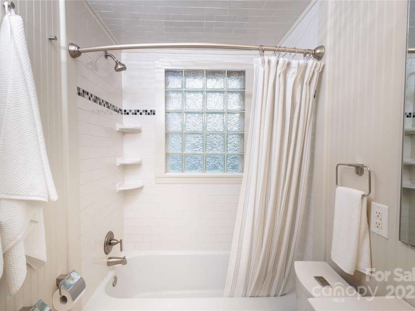 452 Harris Street, Concord, NC 28025.  MLS# CAR4285536, YatesRealty ID 30106. 