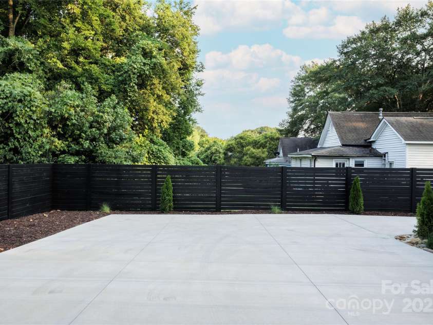 452 Harris Street, Concord, NC 28025.  MLS# CAR4285536, YatesRealty ID 30106. 