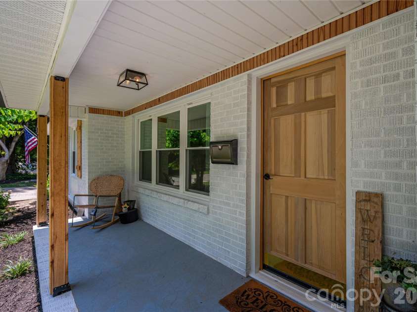 220 Lackey Street, Kings Mountain, NC 28086.  MLS# CAR4393044, YatesRealty ID 30108. 