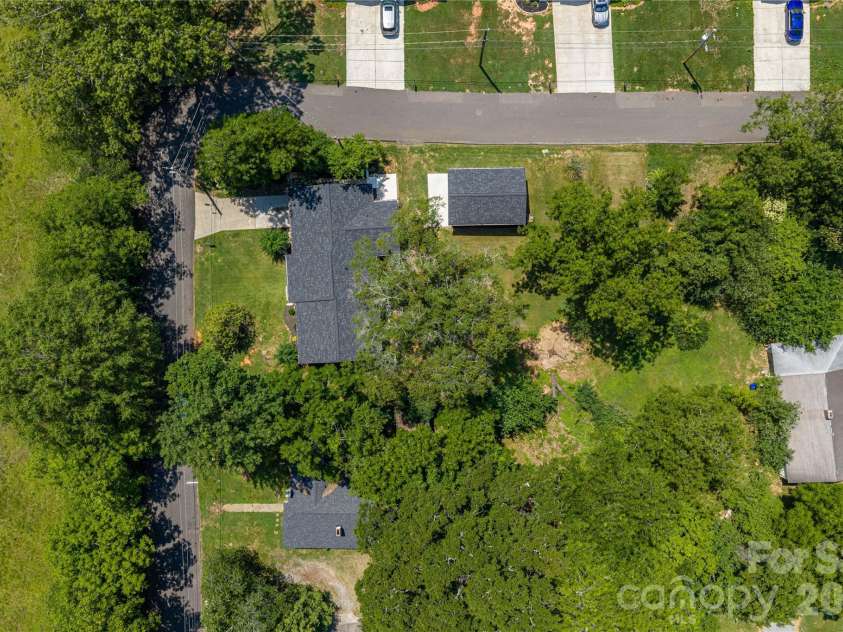 220 Lackey Street, Kings Mountain, NC 28086.  MLS# CAR4393044, YatesRealty ID 30108. 