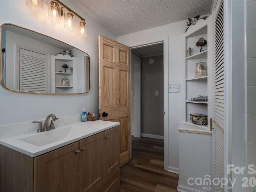 220 Lackey Street, Kings Mountain, NC 28086.  MLS# CAR4393044, YatesRealty ID 30108. 