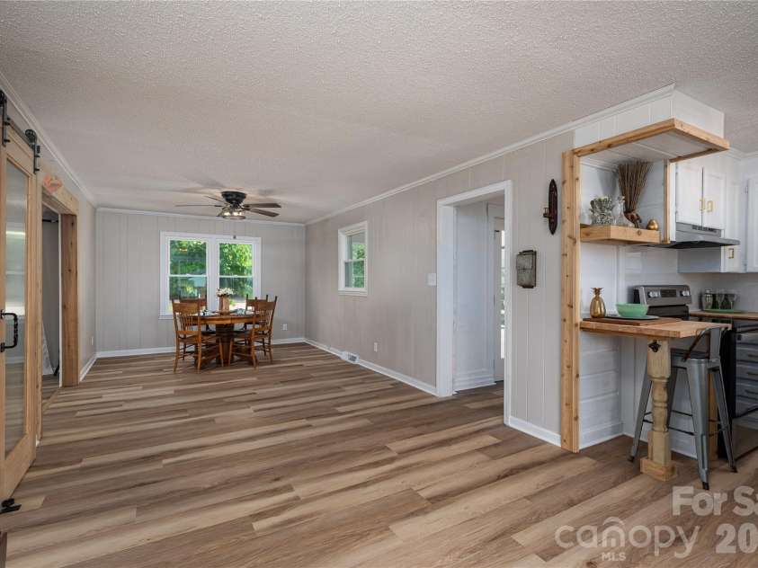 220 Lackey Street, Kings Mountain, NC 28086.  MLS# CAR4393044, YatesRealty ID 30108. 