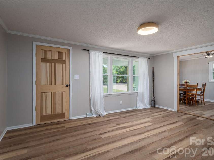 220 Lackey Street, Kings Mountain, NC 28086.  MLS# CAR4393044, YatesRealty ID 30108. 