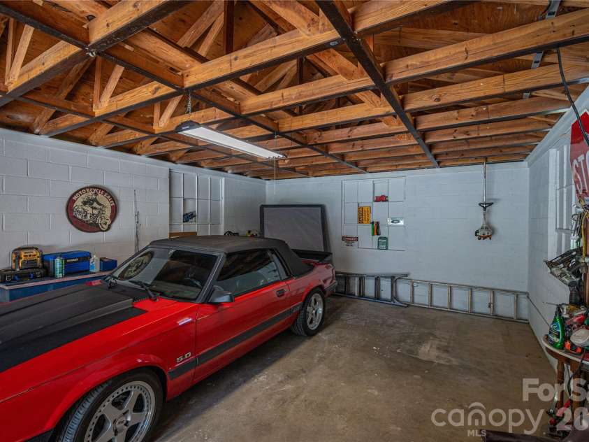 220 Lackey Street, Kings Mountain, NC 28086.  MLS# CAR4393044, YatesRealty ID 30108. 