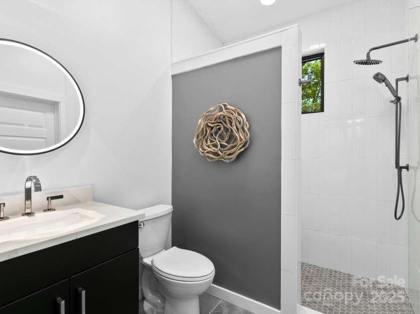 88 Candyland Court, Candler, NC 28715.  MLS# CAR4285213, YatesRealty ID 30108. Primary Bathroom