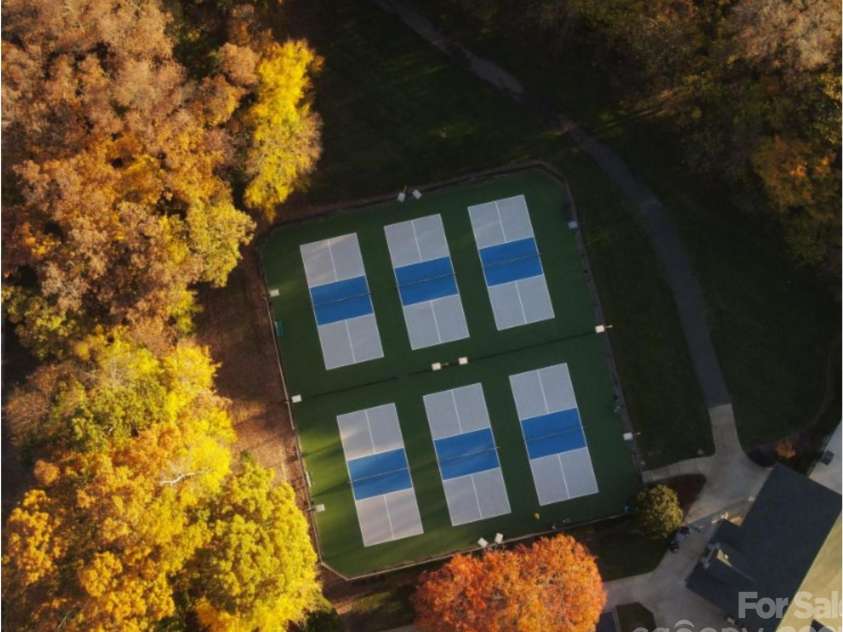 2226 Elendil Lane, Charlotte, NC 28269.  MLS# CAR4264018, YatesRealty ID 30109. Pickleball courts