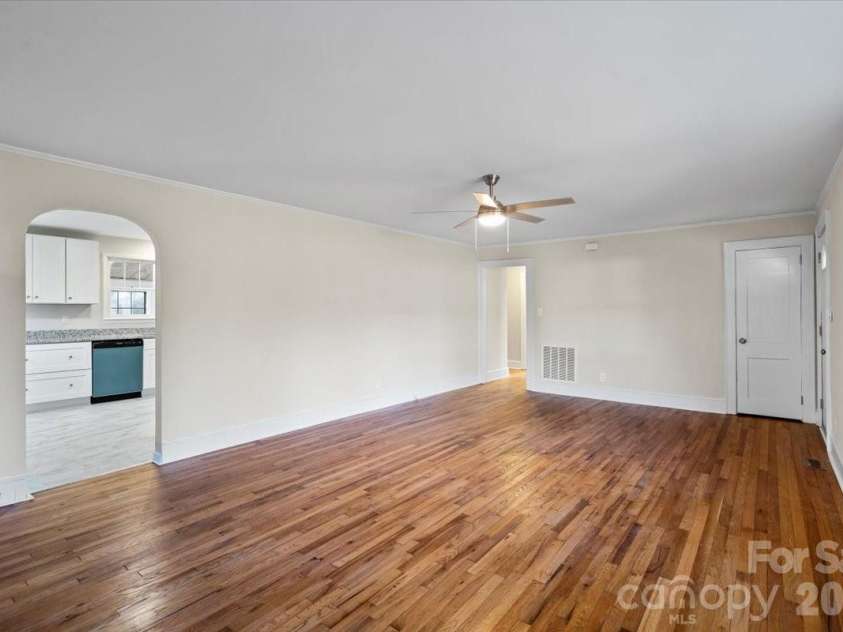 165 Lacy Street, Chester, SC 29706.  MLS# CAR4338472, YatesRealty ID 3011. Living Room