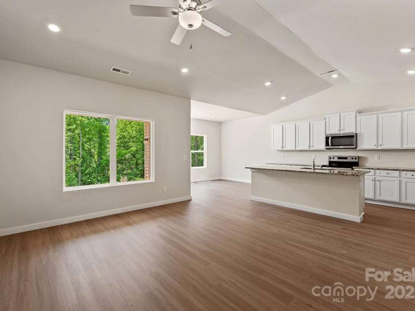 1510 Doran Terrace, Richburg, SC 29729.  MLS# CAR4257919, YatesRealty ID 30112. 