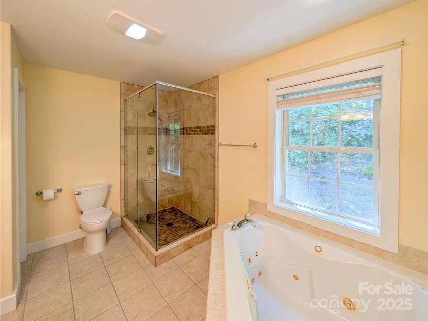 355 Rosewood Lane, Burnsville, NC 28714.  MLS# CAR4326302, YatesRealty ID 30113. Virtual Staging of upstairs loft to envision your possibilities!