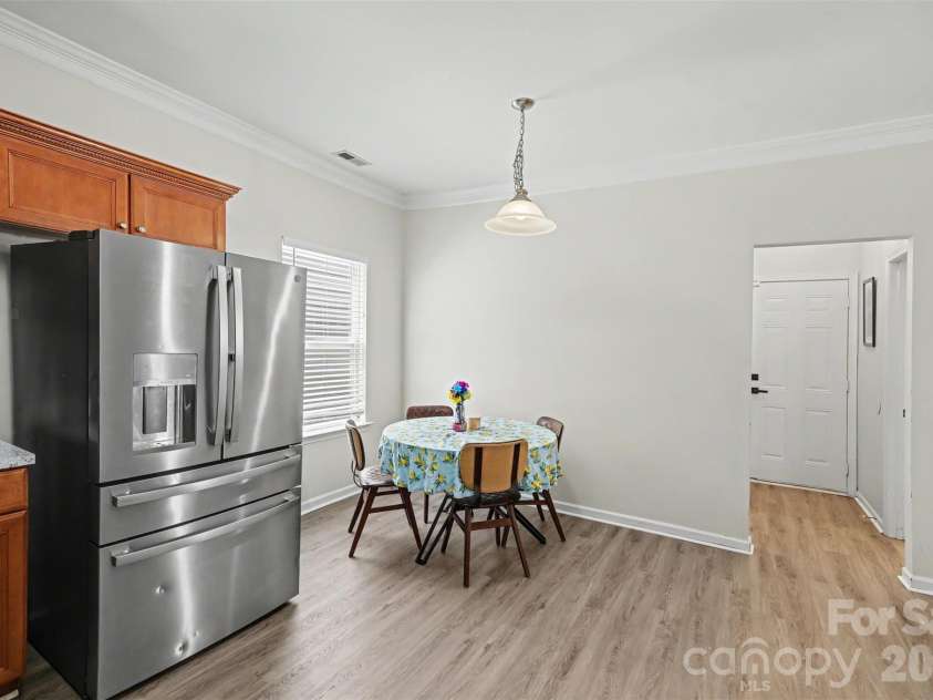 6908 Centerline Drive, Charlotte, NC 28278.  MLS# CAR4393211, YatesRealty ID 30113. 