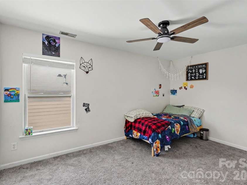 6908 Centerline Drive, Charlotte, NC 28278.  MLS# CAR4393211, YatesRealty ID 30113. 