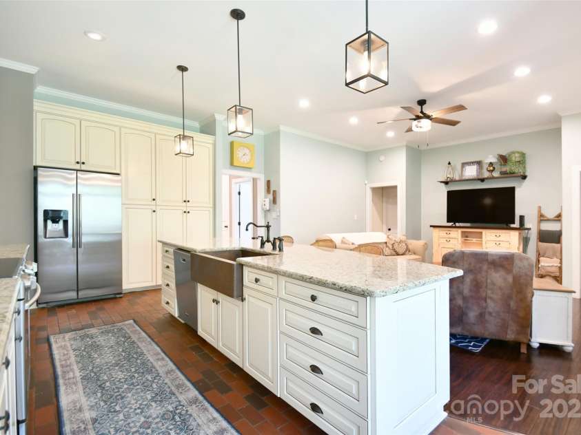 114 Wingard Road, Concord, NC 28025.  MLS# CAR4283191, YatesRealty ID 30114. 