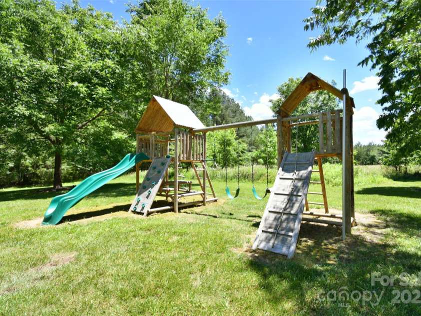 114 Wingard Road, Concord, NC 28025.  MLS# CAR4283191, YatesRealty ID 30114. 