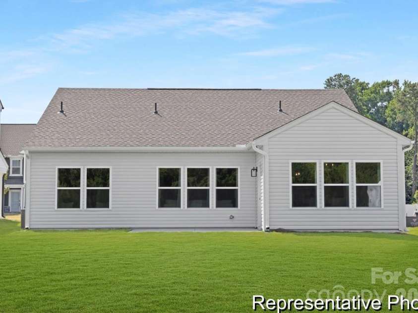 1518 Autumn Banks Way, High Shoals, NC 28077.  MLS# CAR4393299, YatesRealty ID 30114. 