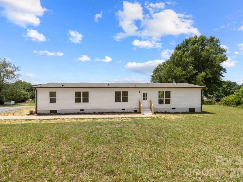 720 Beams Mill Road, Ellenboro, NC 28040.  MLS# CAR4391887, YatesRealty ID 30116. 