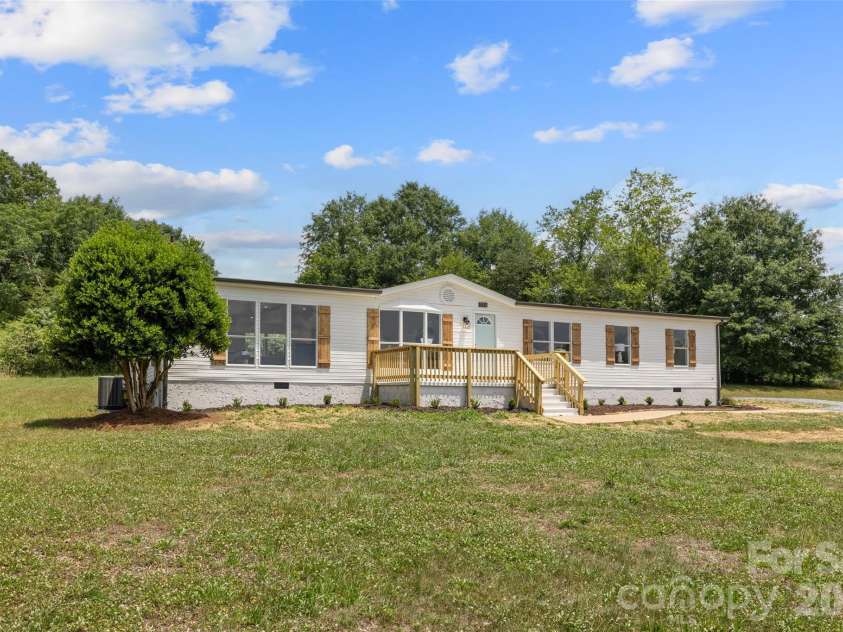 720 Beams Mill Road, Ellenboro, NC 28040.  MLS# CAR4391887, YatesRealty ID 30116. 