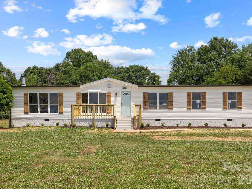 720 Beams Mill Road, Ellenboro, NC 28040.  MLS# CAR4391887, YatesRealty ID 30116. 