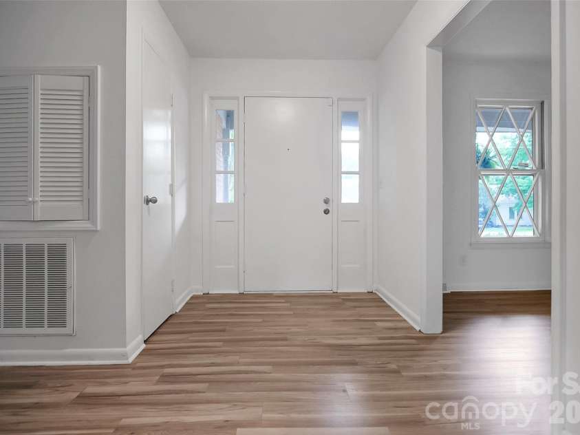 327 Arlington Street, Forest City, NC 28043.  MLS# CAR4391640, YatesRealty ID 30117. 