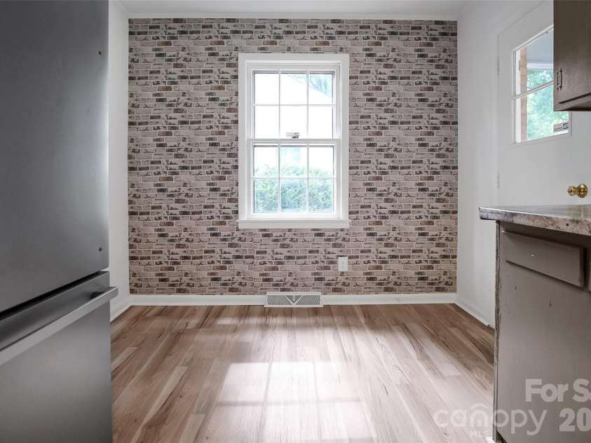 327 Arlington Street, Forest City, NC 28043.  MLS# CAR4391640, YatesRealty ID 30117. 