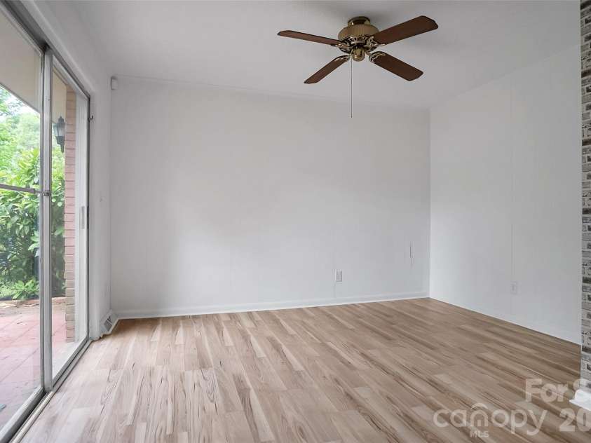 327 Arlington Street, Forest City, NC 28043.  MLS# CAR4391640, YatesRealty ID 30117. 