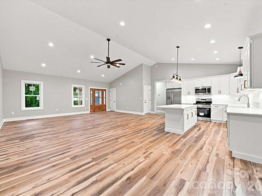 2578 Polo Lane, Maiden, NC 28650.  MLS# CAR4393330, YatesRealty ID 30118. 