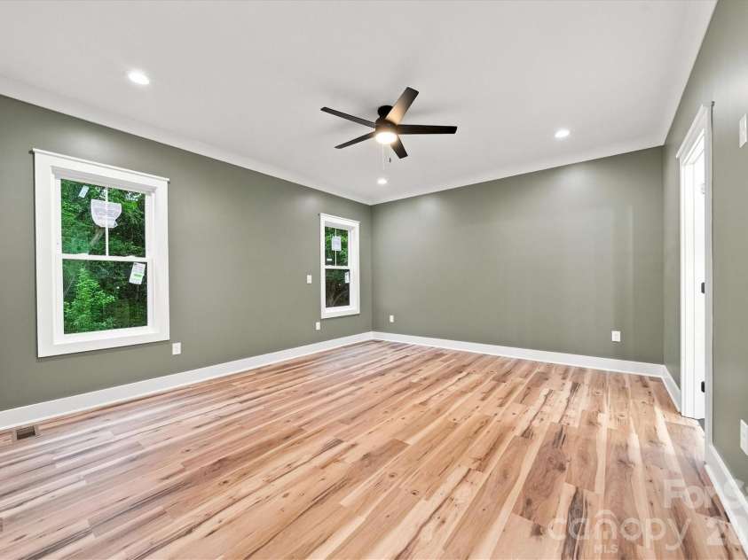 2578 Polo Lane, Maiden, NC 28650.  MLS# CAR4393330, YatesRealty ID 30118. 