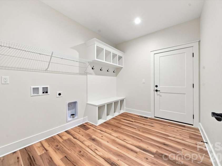 2578 Polo Lane, Maiden, NC 28650.  MLS# CAR4393330, YatesRealty ID 30118. 