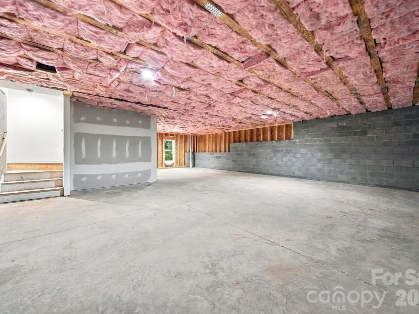 2578 Polo Lane, Maiden, NC 28650.  MLS# CAR4393330, YatesRealty ID 30118. 