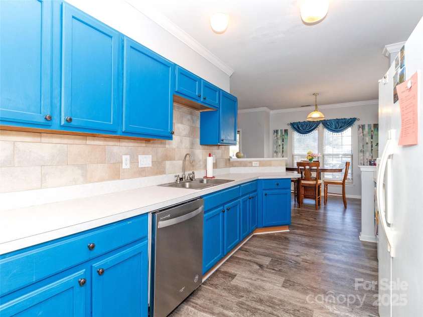 3000 Misty Harbor Circle, Cramerton, NC 28032.  MLS# CAR4202618, YatesRealty ID 3012. 