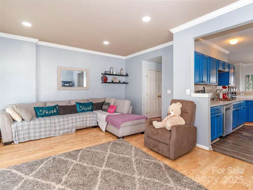 3000 Misty Harbor Circle, Cramerton, NC 28032.  MLS# CAR4202618, YatesRealty ID 3012. 