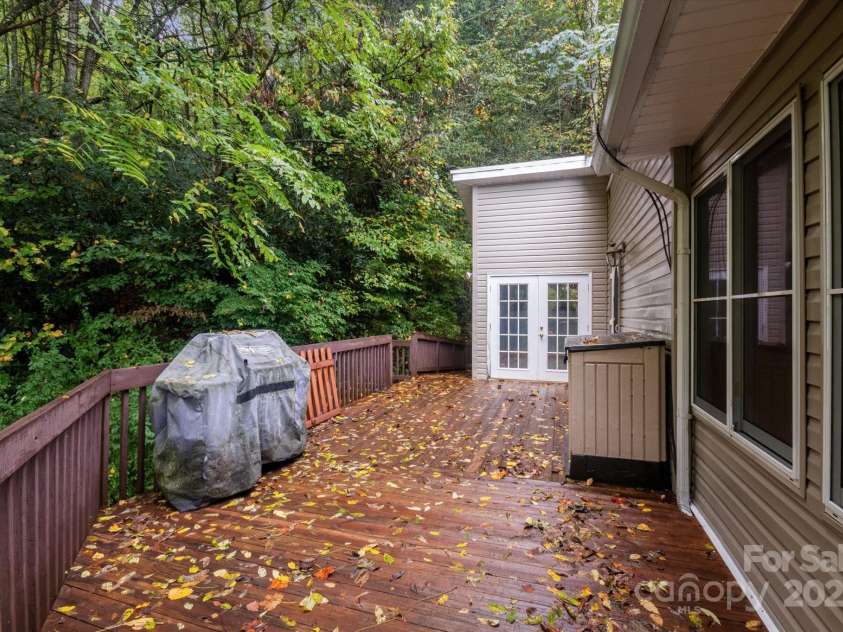 89 Quiet Pond Lane, Pisgah Forest, NC 28768.  MLS# CAR4303095, YatesRealty ID 3012. 