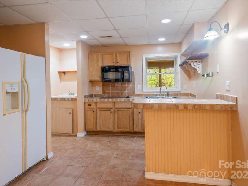 89 Quiet Pond Lane, Pisgah Forest, NC 28768.  MLS# CAR4303095, YatesRealty ID 3012. 