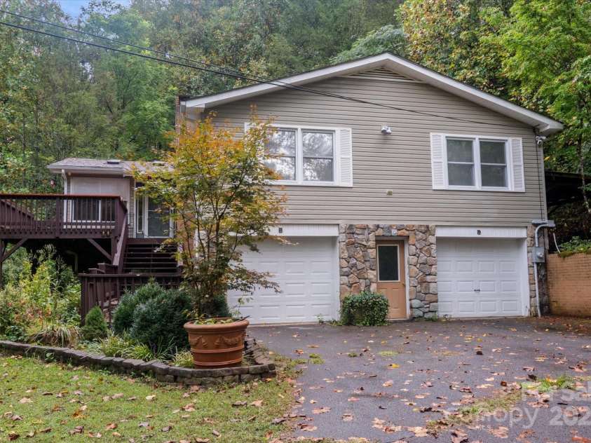 89 Quiet Pond Lane, Pisgah Forest, NC 28768.  MLS# CAR4303095, YatesRealty ID 3012. 
