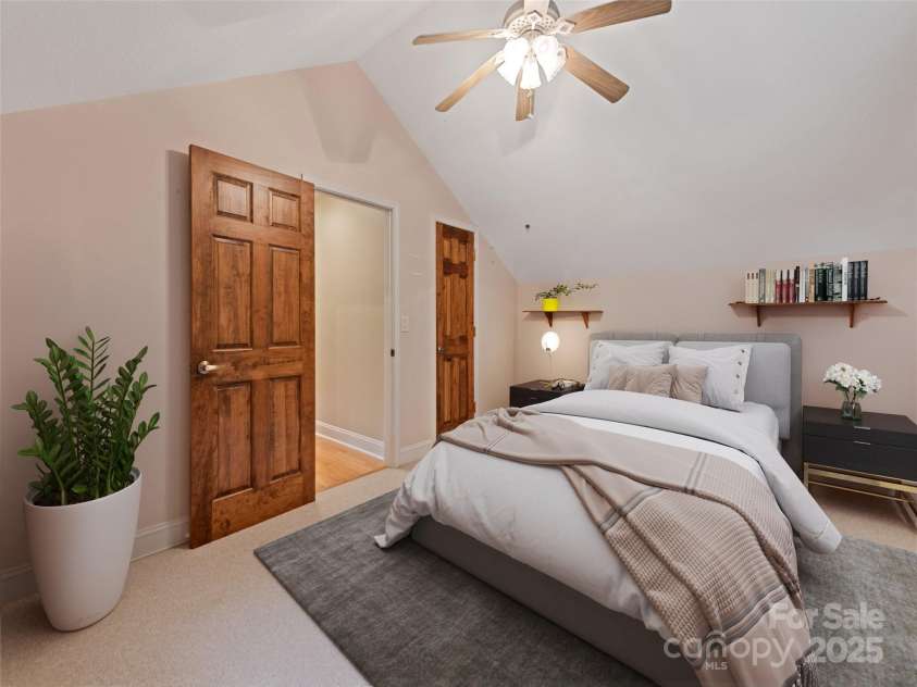 234 Bird Creek Drive, Waynesville, NC 28786.  MLS# CAR4243040, YatesRealty ID 30120. 