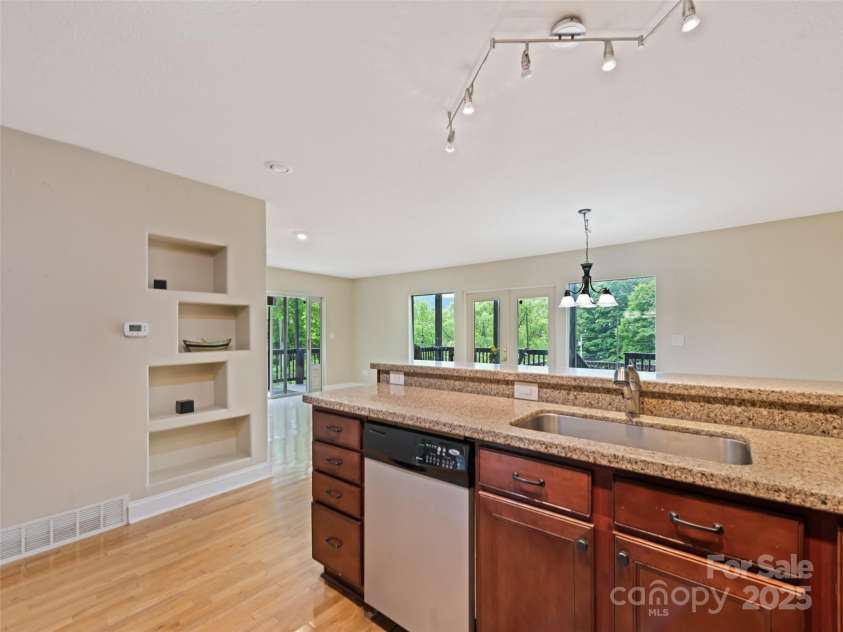234 Bird Creek Drive, Waynesville, NC 28786.  MLS# CAR4243040, YatesRealty ID 30120. 
