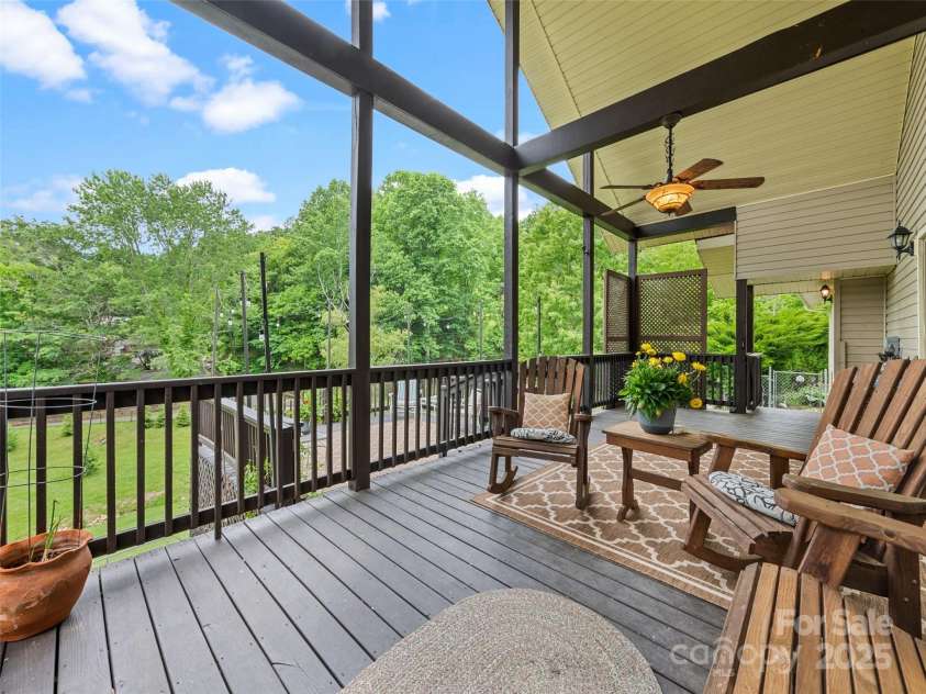 234 Bird Creek Drive, Waynesville, NC 28786.  MLS# CAR4243040, YatesRealty ID 30120. 