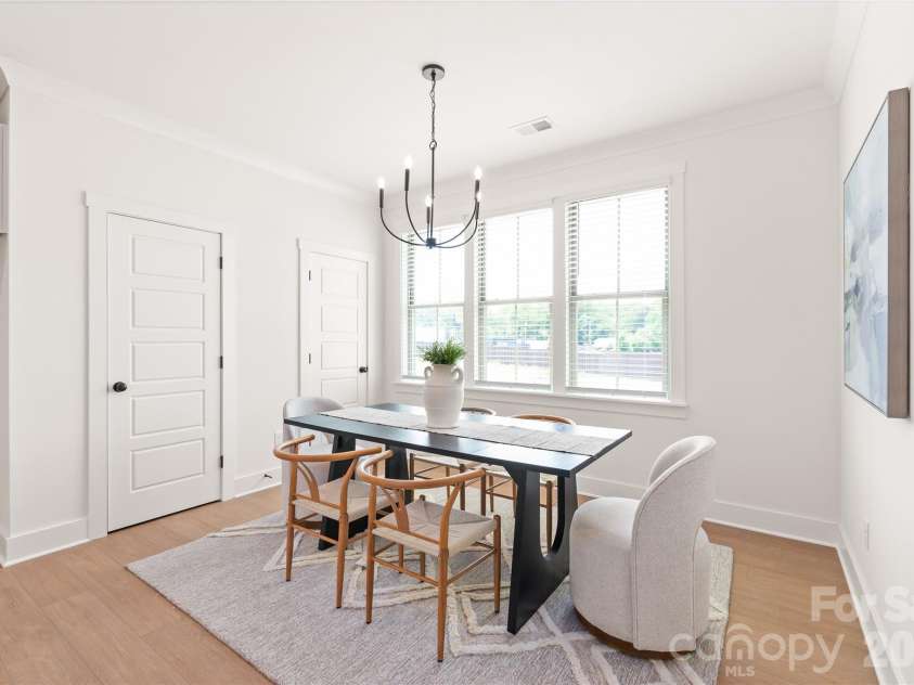 829 Garringer Place, Charlotte, NC 28208.  MLS# CAR4393287, YatesRealty ID 30120. 