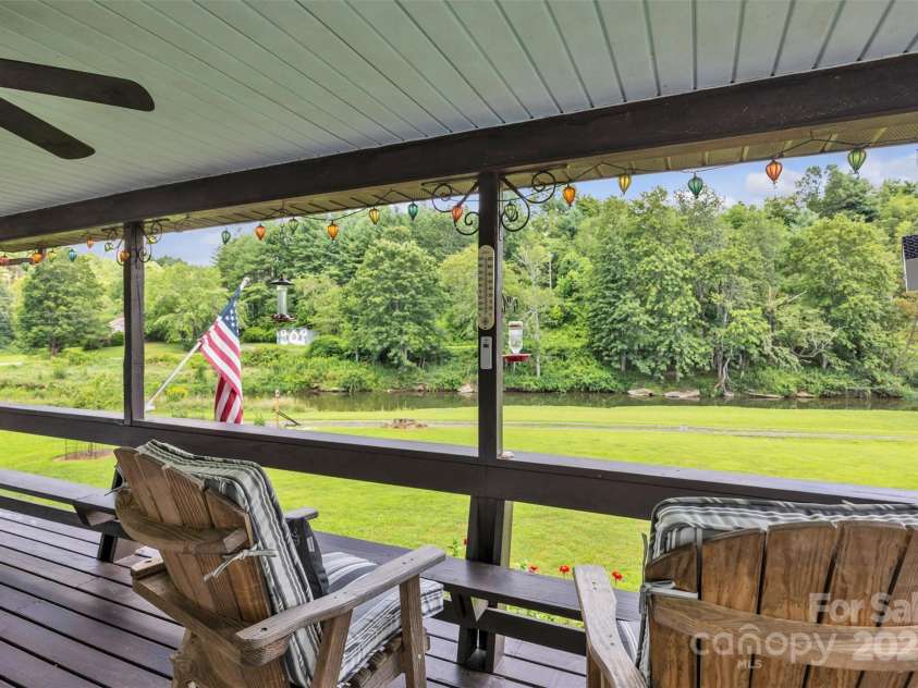 275 River Lane, West Jefferson, NC 28694.  MLS# CAR4285973, YatesRealty ID 30122. 