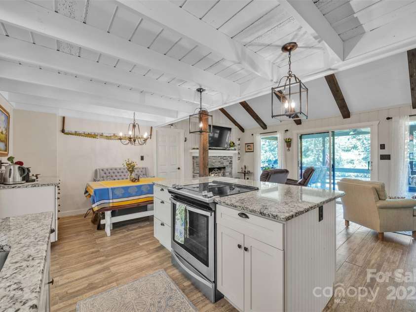 275 River Lane, West Jefferson, NC 28694.  MLS# CAR4285973, YatesRealty ID 30122. 