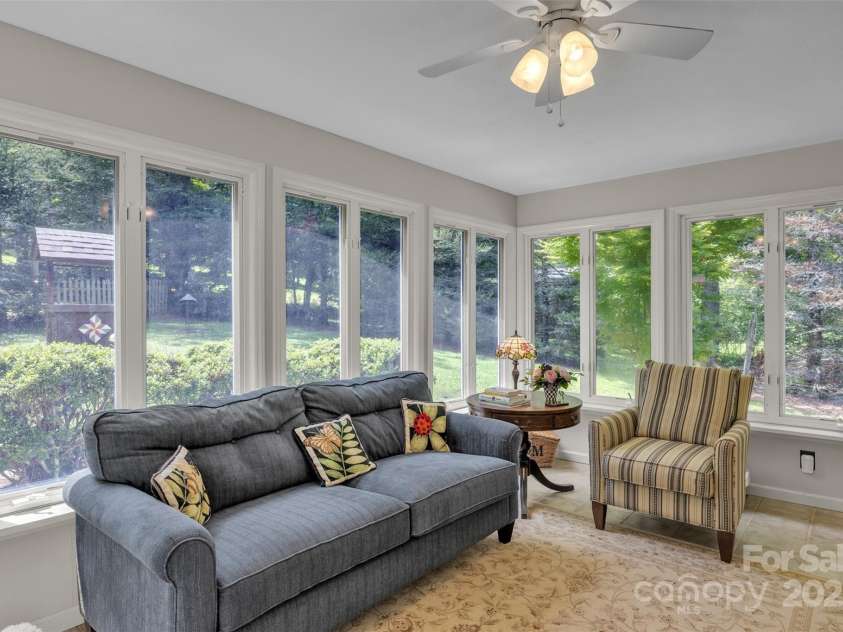 275 River Lane, West Jefferson, NC 28694.  MLS# CAR4285973, YatesRealty ID 30122. 