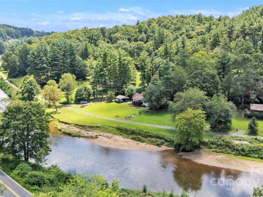 275 River Lane, West Jefferson, NC 28694.  MLS# CAR4285973, YatesRealty ID 30122. 