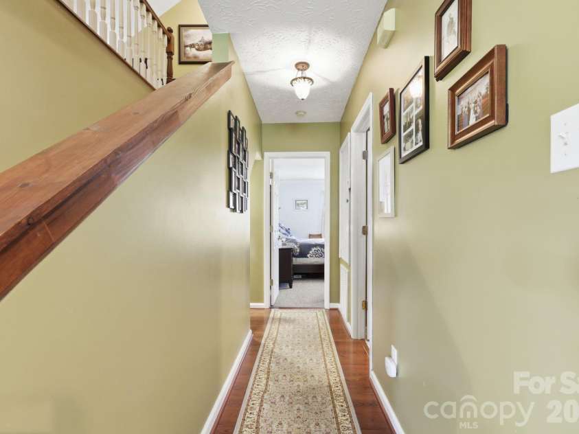 189 Chestnut Grove Road, Statesville, NC 28625.  MLS# CAR4392465, YatesRealty ID 30123. 