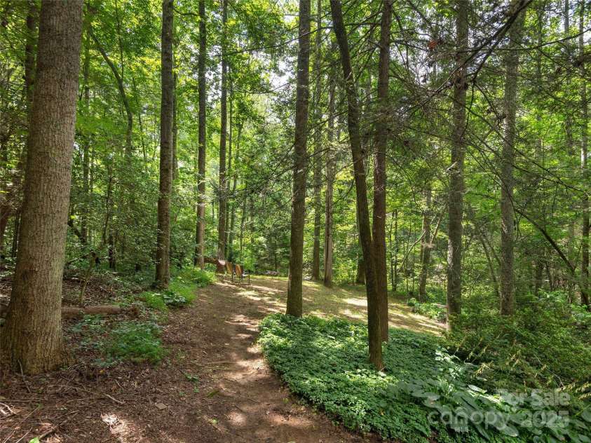 264 Charming Lane, Hendersonville, NC 28792.  MLS# CAR4283133, YatesRealty ID 30126. Fenced yard